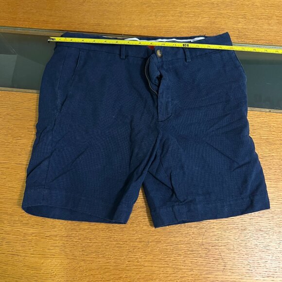 Vineyard Vines Shorts - Picture 4 of 6